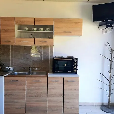 The Getaway Sálakos